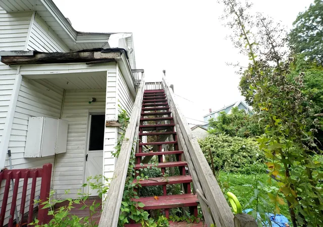 Photo 3 of Multi family home for sale at 3 Clifton Ter, Worcester, MA 01610 | MLS# 73581262 | Listing updated on 2026-10-10