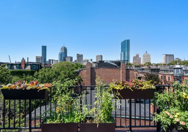 Photo 1 of Sale Pending at 331 Shawmut Ave #4, Boston, MA 02118 | MLS# 73575089 | Listing updated on 2026-10-06