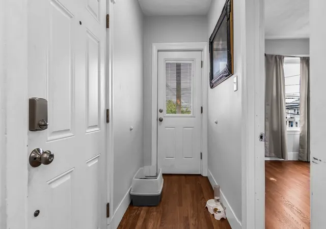 Listing Photo 4 - Condo for sale in building located at 51-53 Rock Vly Ave, Everett, MA 02149 - Unit #2