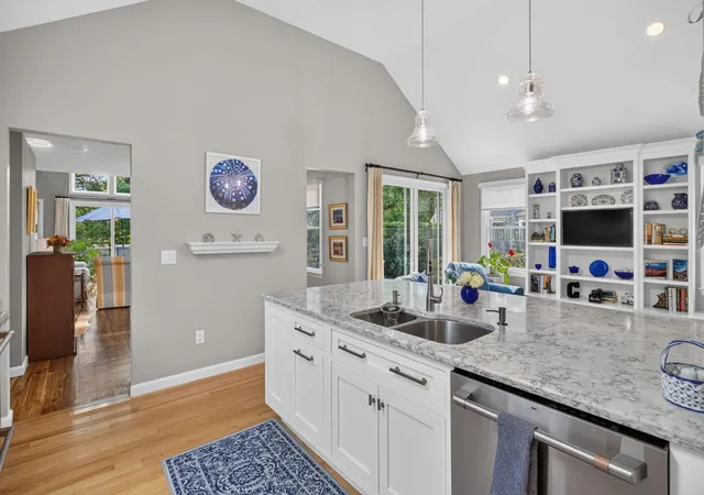 Listing Photo 4 - Condo for sale in building located at 3 Pine Reach Vlg, Yarmouth Port, MA 02675 - Unit #Unit 3
