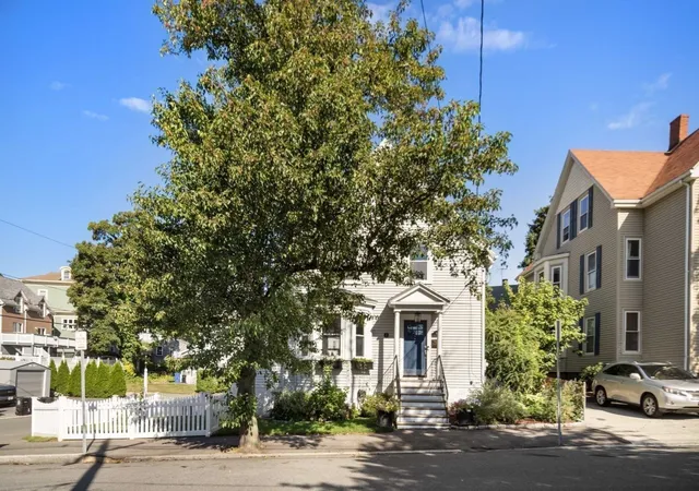 Photo 3 of Single family home for sale at 50 Columbia St, Swampscott, MA 01907 | MLS# 73573583 | Listing updated on 2026-09-12