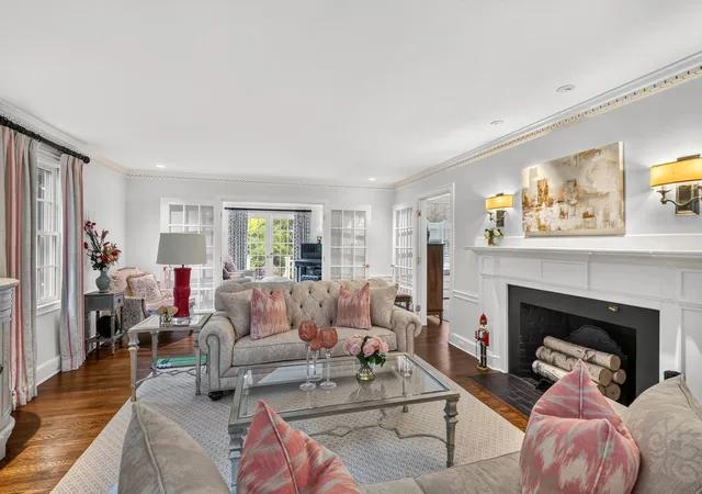 Photo 4 of Single family home for sale at 97 Arnold Rd, Wellesley Hills, MA 02481 | MLS# 73574731 | Listing updated on 2026-09-15