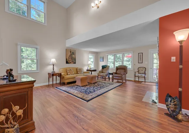 Listing Photo 4 - Condo for sale in building located at 36 Betsy Ross Cir, Sturbridge, MA 01566 - Unit #36