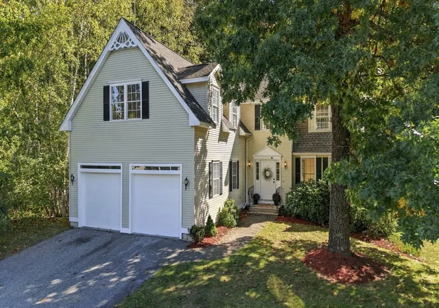 Photo 1 of Condo for sale at 17 Glencliff Way #17, Nashua, NH 03063 | MLS# 73587753 | Listing updated on 2026-10-13