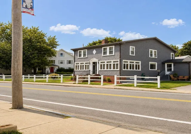 Photo 2 of Single family home for sale at 147 South St, Marlborough, MA 01752 | MLS# 73573950 | Listing updated on 2026-09-13