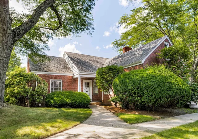 Photo 2 of Sale Pending at 77 Jordan Rd, Brookline, MA 02446 | MLS# 73571974 | Listing updated on 2026-09-24