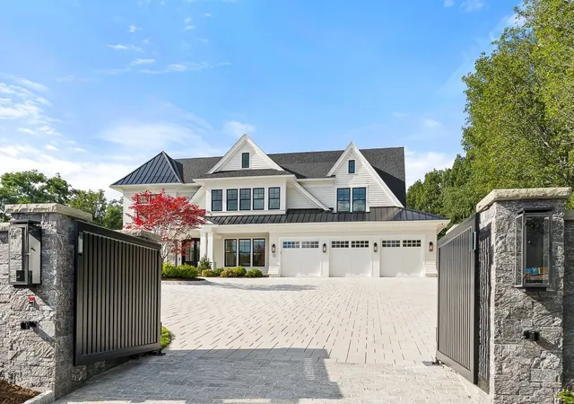 Photo 1 of Mansion for sale at 15 Vinson Cir, Winchester, MA 01890 | MLS# 73585235 | Listing updated on 2026-10-05