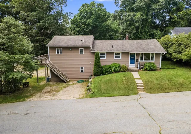 Photo 1 of Single family home for sale at 6 Pitcairn Ave, Leicester, MA 01524 | MLS# 73571394 | Listing updated on 2026-09-19