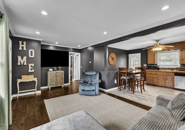 Photo 2 of Single family home for sale at 6 Pitcairn Ave, Leicester, MA 01524 | MLS# 73571394 | Listing updated on 2026-09-19