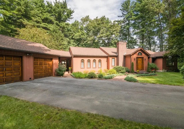 Photo 3 of Single family home for sale at 83 Long Plain Rd, South Deerfield, MA 01373 | MLS# 73570582 | Listing updated on 2026-09-16