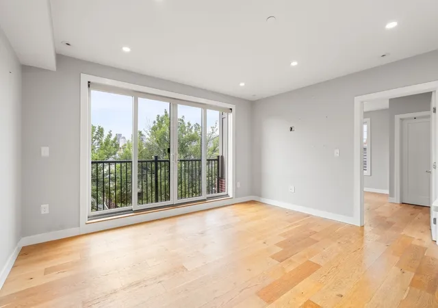 Photo 2 of Condo for sale at 10 16 Everett St #402, Boston, MA 02128 | MLS# 73575313 | Listing updated on 2026-09-14