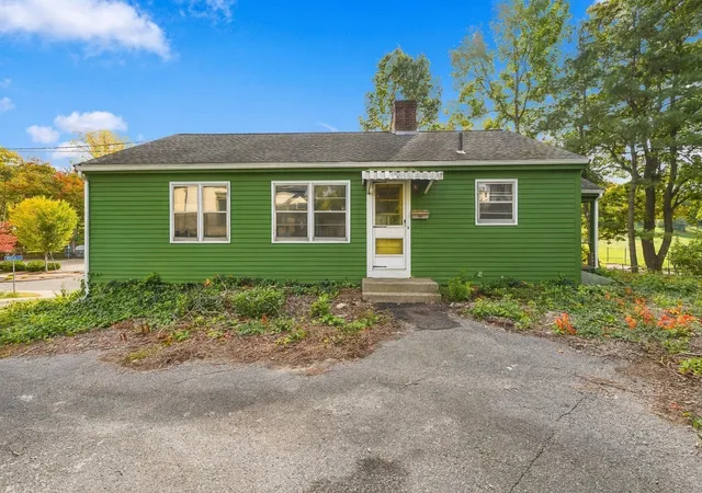Single family home for sale at 19 Water Ter, Marlborough, MA 01752 | MLS# 73587531