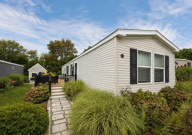 Photo 1 of Sale Pending at 210 West Rd #M-08, Wellfleet, MA 02667 | MLS# 73572613 | Listing updated on 2026-09-29