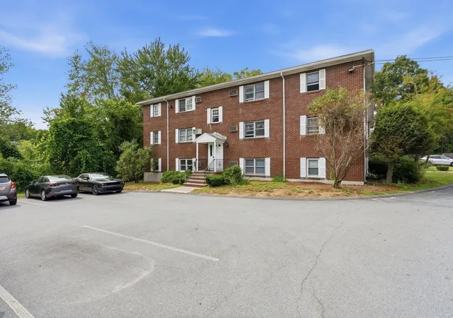 Photo 3 of Condo for sale at 48 Great Rd #18, Acton, MA 01720 | MLS# 73571239 | Listing updated on 2026-09-11