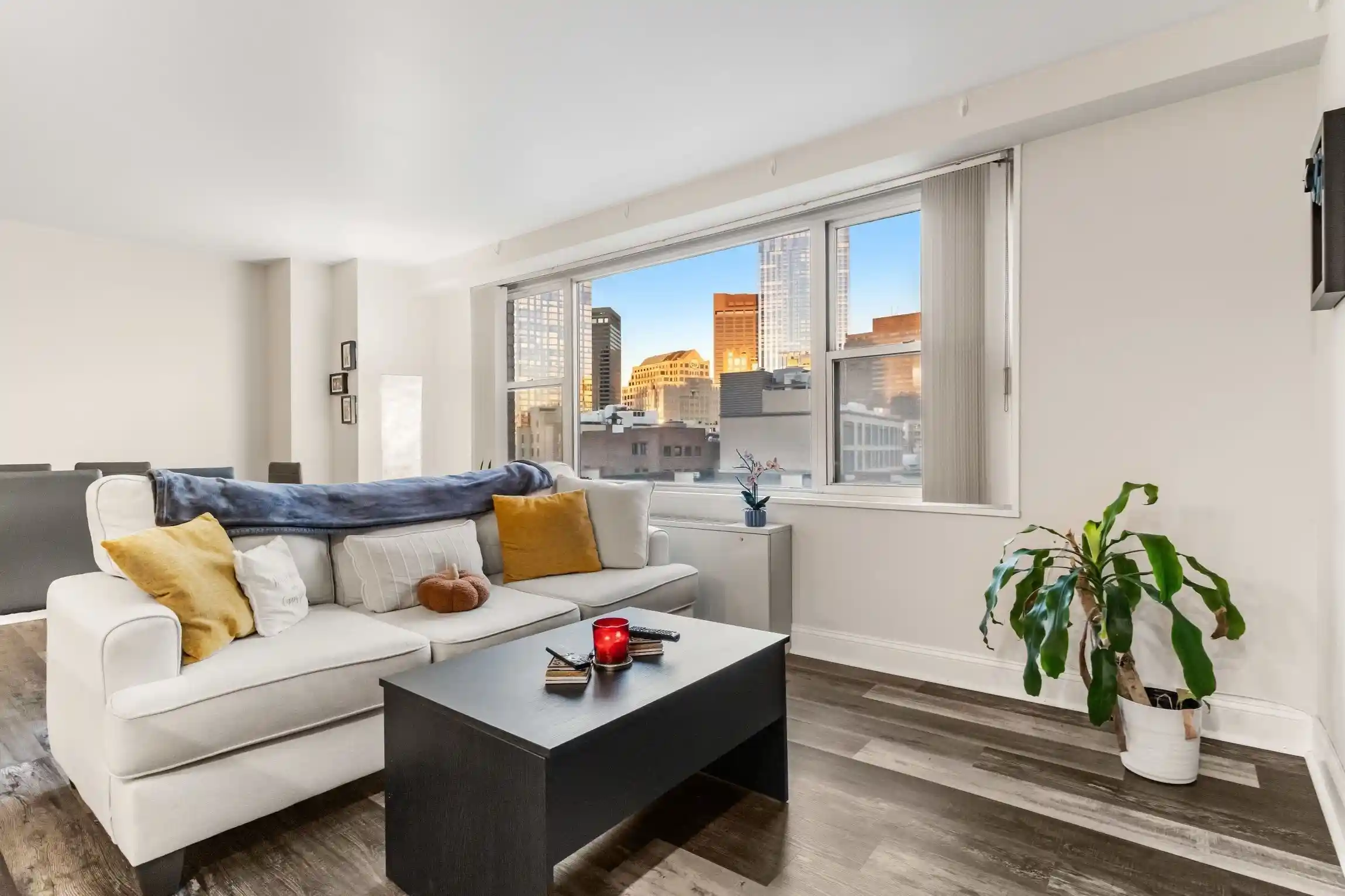 Listing Photo 2 - Condo for sale in Tremont on the Common located at 151 Tremont St, Boston, MA 02111 - Unit #12C
