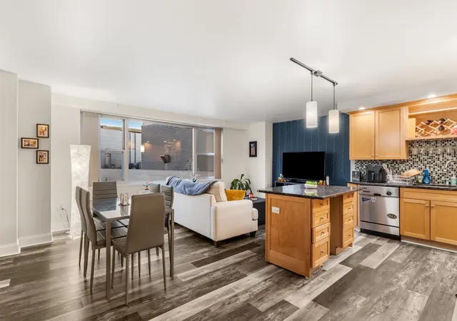 Listing Photo 4 - Condo for sale in Tremont on the Common located at 151 Tremont St, Boston, MA 02111 - Unit #12C