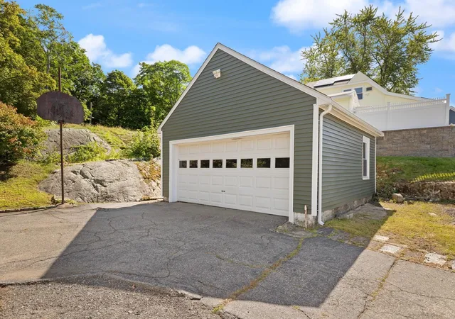 Photo 3 of Single family home for sale at 21 Charles St, Woburn, MA 01801 | MLS# 73581431 | Listing updated on 2026-09-28