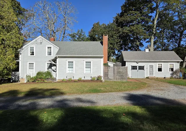 Photo 2 of Sale Pending at 584 Slocum Rd, North Dartmouth, MA 02747 | MLS# 73587371 | Listing updated on 2026-10-27