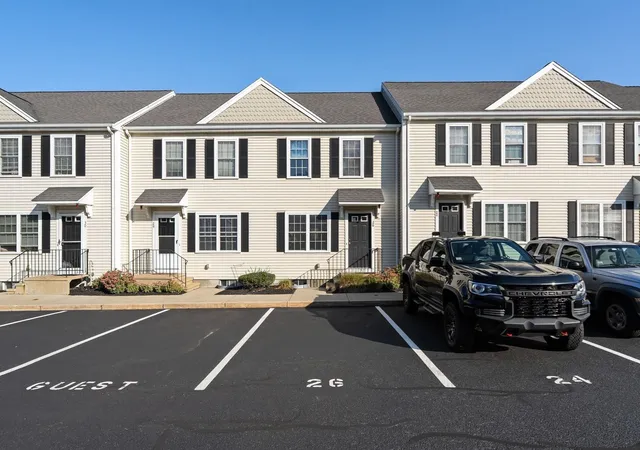Photo 3 of Condo for sale at 26 Boxberry Ln #26, Rockland, MA 02370 | MLS# 73583850 | Listing updated on 2026-10-24