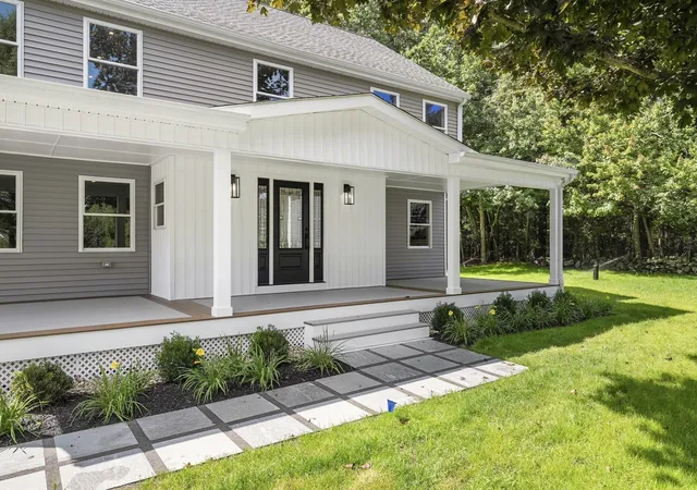 Photo 2 of Single family home for sale at 14 Cider Ml Rd, Medway, MA 02053 | MLS# 73571139 | Listing updated on 2026-09-14