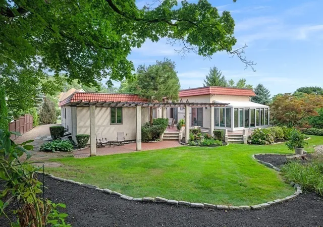 Photo 3 of Single family home for sale at 37 Phillips Beach Ave, Swampscott, MA 01907 | MLS# 73572914 | Listing updated on 2026-09-15