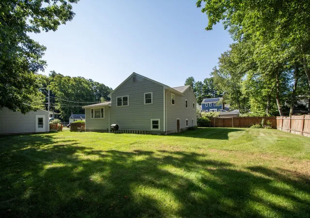 Photo 2 of Single family home for sale at 40 Border Rd, Holbrook, MA 02343 | MLS# 73575572 | Listing updated on 2026-09-14