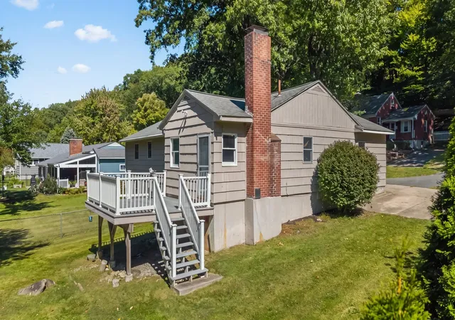 Photo 3 of Single family home for sale at 35 Harvey Ln, Westborough, MA 01581 | MLS# 73583973 | Listing updated on 2026-10-07