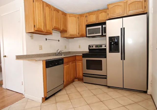 Photo 3 of Condo for sale at 15 Staples Ave #42, Everett, MA 02149 | MLS# 73571625 | Listing updated on 2026-09-07