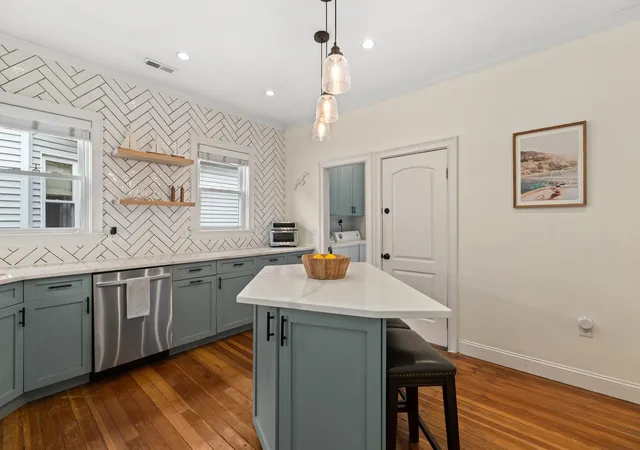 Listing Photo 4 - Condo for sale in building located at 285 Minot St, Boston, MA 02124 - Unit #2