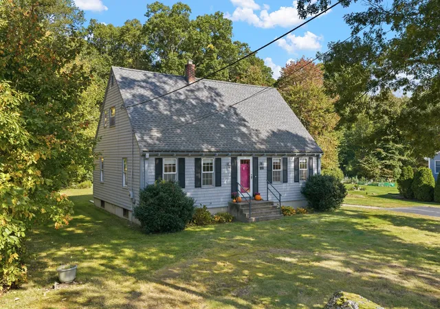 Photo 1 of Sale Pending at 86 Delmage Rd, Swansea, MA 02777 | MLS# 73587721 | Listing updated on 2026-10-22