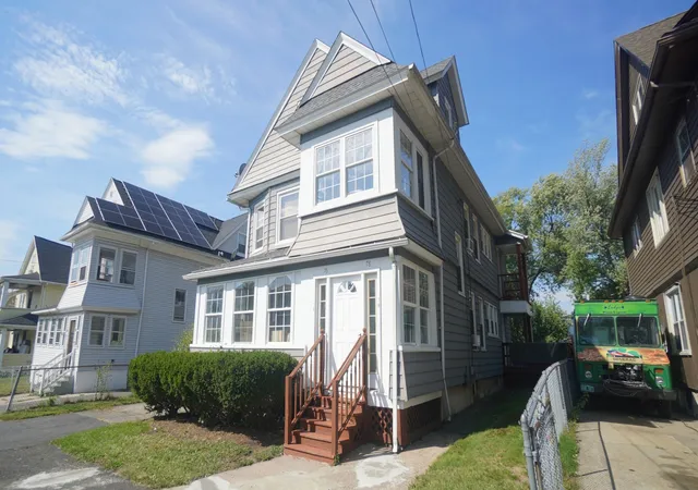 Listing Photo 1 - Condo for sale in building located at 76-78 Silver St, Springfield, MA 01107