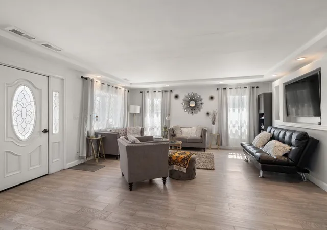 Photo 3 of Single family home for sale at 581 California, Newtonville, MA 02460 | MLS# 73574823 | Listing updated on 2026-09-13