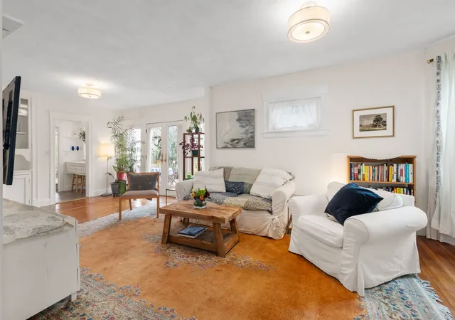 Listing Photo 5 - Condo for sale in building located at 23 Walnut St, Belmont, MA 01950 - Unit #23