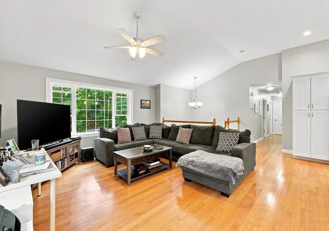 Photo 3 of Sale Pending at 106 Otter River Rd, Gardner, MA 01440 | MLS# 73571722 | Listing updated on 2026-09-07