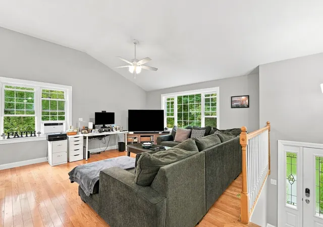 Photo 4 of Sale Pending at 106 Otter River Rd, Gardner, MA 01440 | MLS# 73571722 | Listing updated on 2026-09-07