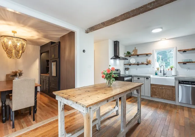 Photo 1 of Single family home for sale at 719 Warren Ave, Swansea, MA 02777 | MLS# 73572228 | Listing updated on 2026-09-08