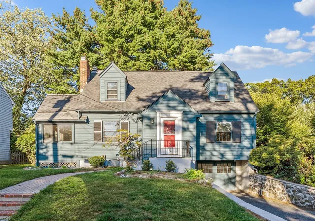 Photo 2 of Sale Pending at 51 Gleason Rd, Lexington, MA 02420 | MLS# 73579131 | Listing updated on 2026-10-23