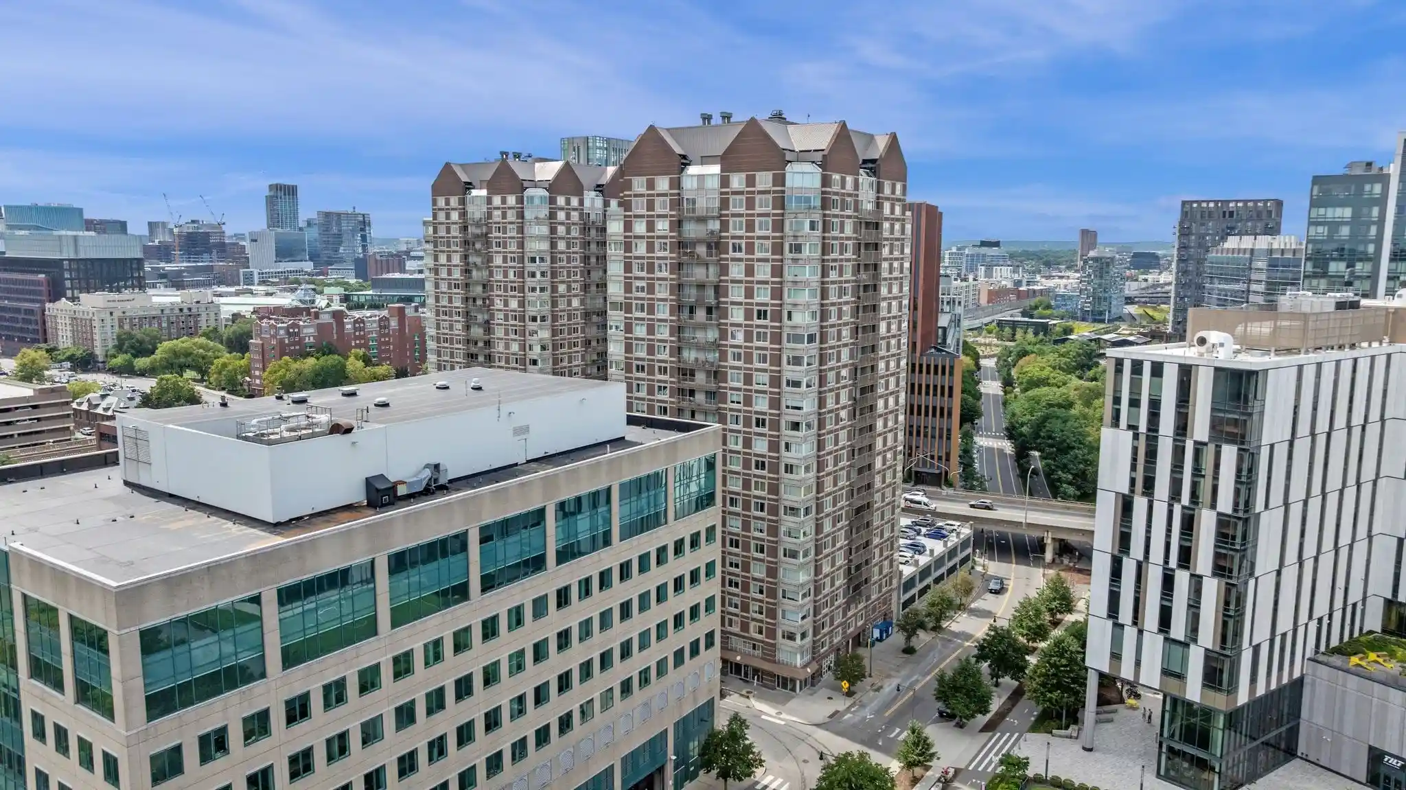 Listing Photo 2 - Condo for sale in 8-12 Museum Wy located at 8-12 Museum Wy, Cambridge, MA 02141 - Unit #329