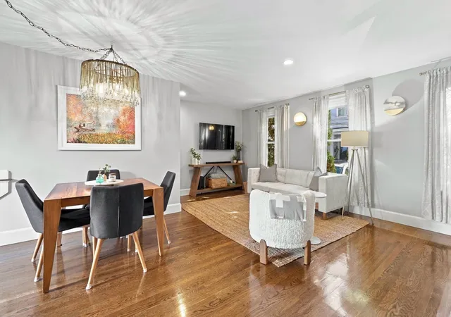Photo 2 of Single family home for sale at 6 Franklin St #2, Charlestown, MA 02129 | MLS# 73582323 | Listing updated on 2026-10-22