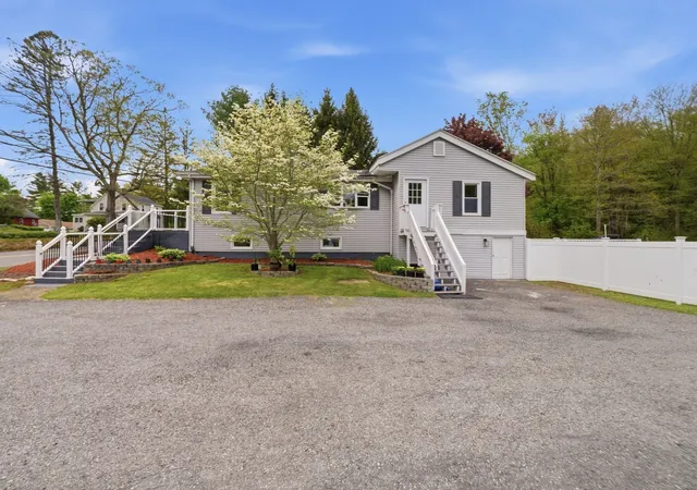 Photo 2 of Single family home for sale at 84 City Depot Rd, Charlton, MA 01507 | MLS# 73586066 | Listing updated on 2026-10-11