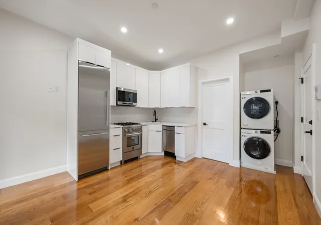 Photo 4 of Condo for sale at 166-168 Salem St #7, Boston, MA 02113 | MLS# 73571754 | Listing updated on 2026-09-07