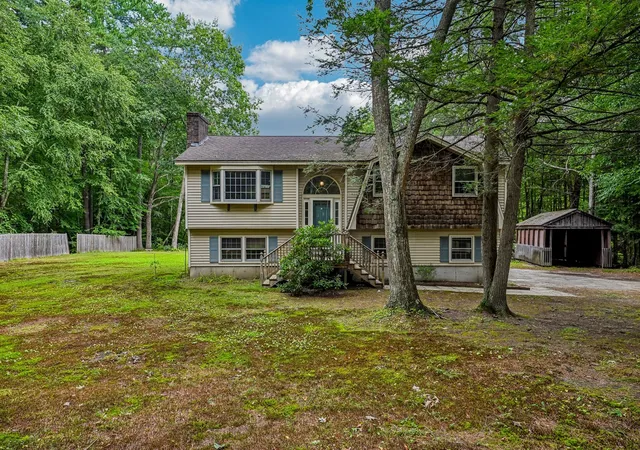 Photo 1 of Single family home for sale at 35 Davidson Ave, Merrimack, NH 03054 | MLS# 73573203 | Listing updated on 2026-09-17