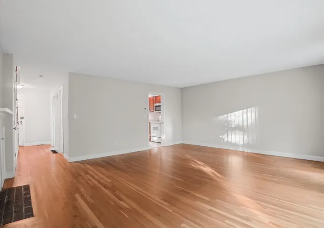 Listing Photo 5 - Condo for sale in building located at 18 Muster Ct, Lexington, MA 02420 - Unit #18