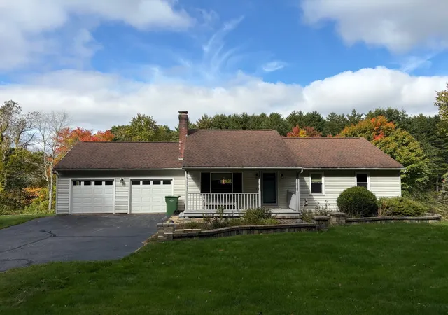 Photo 2 of Single family home for sale at 82 George Allen Rd, West Brookfield, MA 01585 | MLS# 73584686 | Listing updated on 2026-10-06
