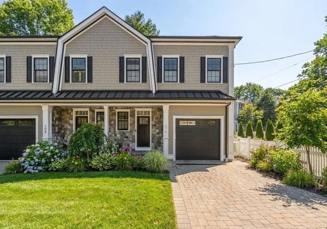 Photo 2 of Condo for sale at 210 Evelyn #210, Waban, MA 02468 | MLS# 73573233 | Listing updated on 2026-09-12