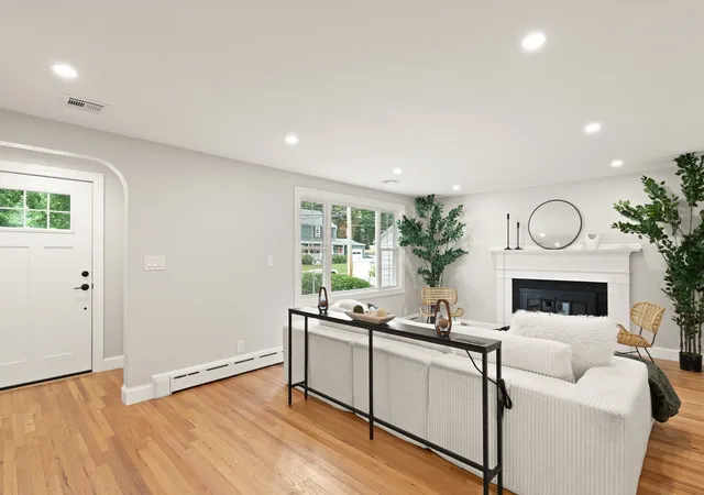 Photo 3 of Single family home for sale at 46 Bruce Rd, Norwood, MA 02062 | MLS# 73572797 | Listing updated on 2026-09-15