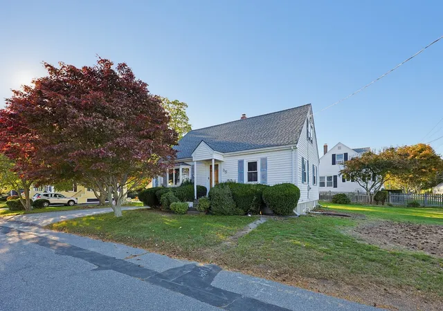 Photo 2 of Single family home for sale at 35 Matthies St, Beverly, MA 01915 | MLS# 73588806 | Listing updated on 2026-10-12