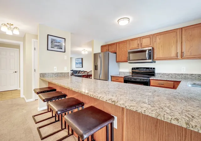Photo 3 of Condo for sale at 51 Berrington Rd #51, Leominster, MA 01453 | MLS# 73586456 | Listing updated on 2026-10-11