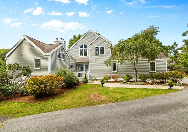 Photo 1 of Single family home for sale at 264 Hl And Plain Rd, East Falmouth, MA 02536 | MLS# 73569695 | Listing updated on 2026-10-13