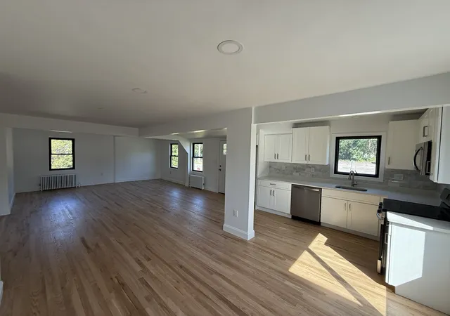 Photo 2 of Sale Pending at 10 Newton Ave, Holbrook, MA 02343 | MLS# 73567959 | Listing updated on 2026-09-12